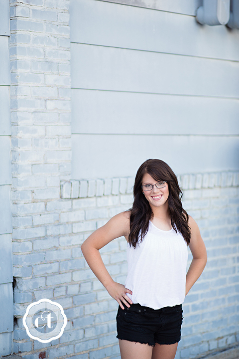 Brooke-Columbia-MO-High-School-Senior-Photography-by-Courtney-Tompson-Photography