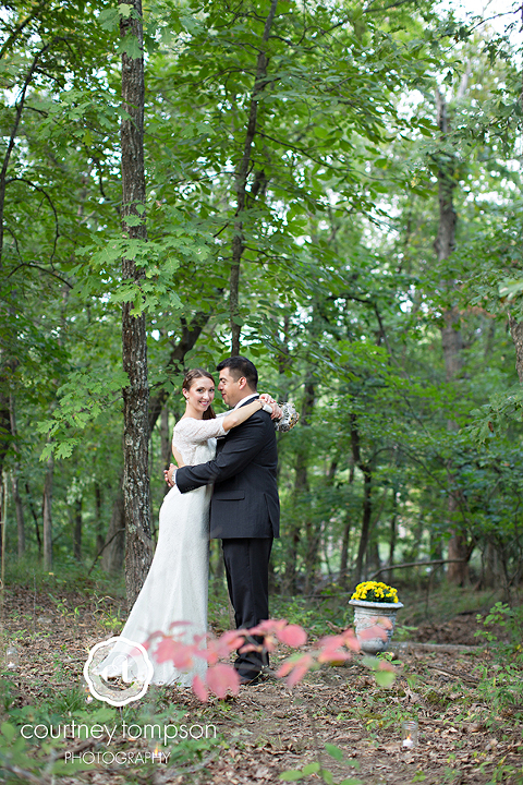 Sarah-and-Isaac-Camdenton-mo-wedding-photography-by-columbia-mo-wedding-photographer-courtney-tompson