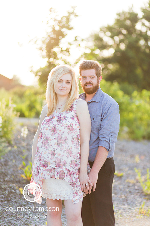 Mid-Missouri-Engagement-and-Wedding-Photography-by-Courtney-Tompson-Photography